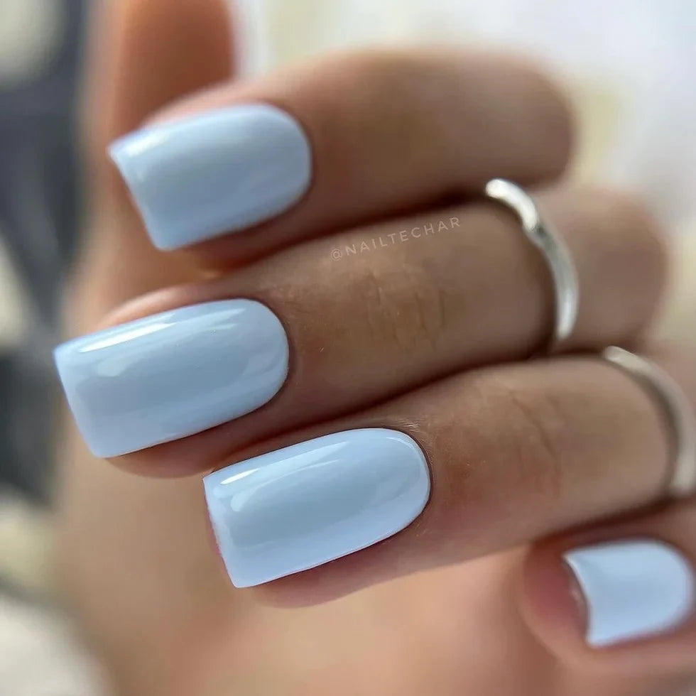 Breathless Luxio Gel Colour