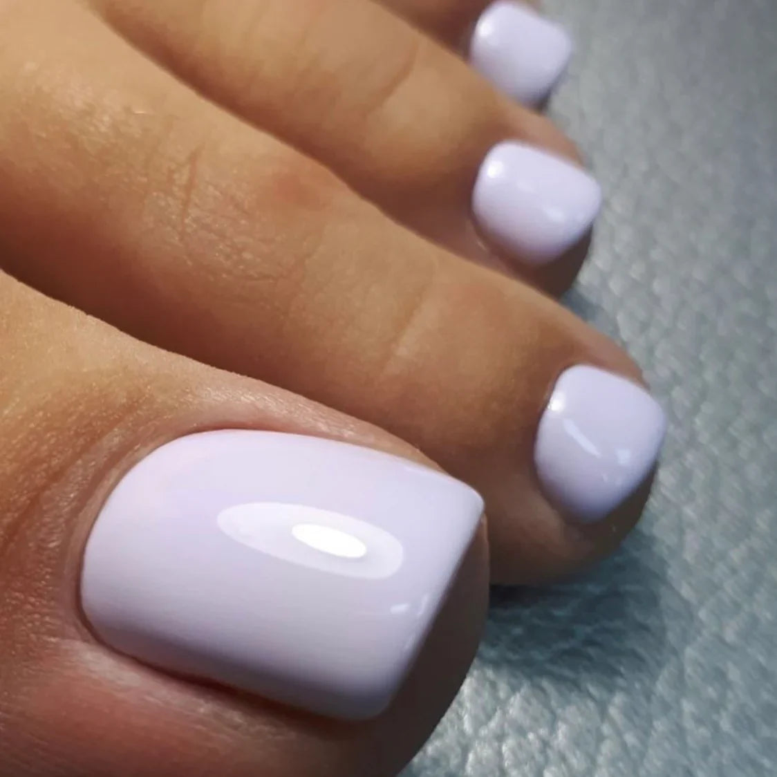 Lovely Luxio Gel Colour